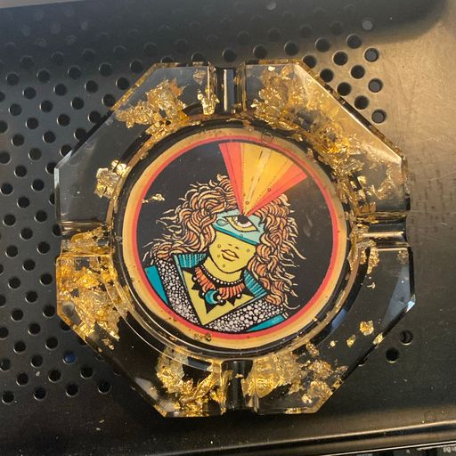 image of KEJ Diamond Shaped Black Gold Ash Tray 