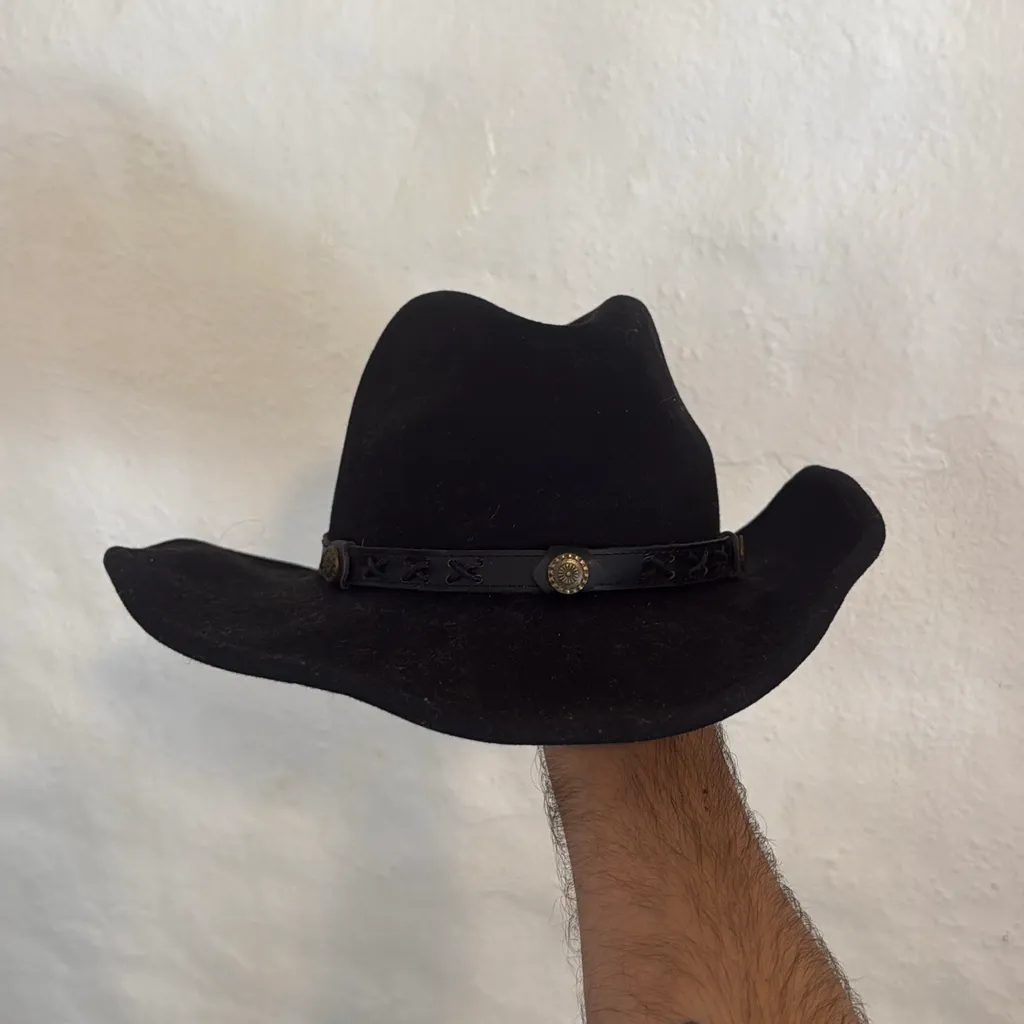 image of Para Llevar Tour Cowboy Hat